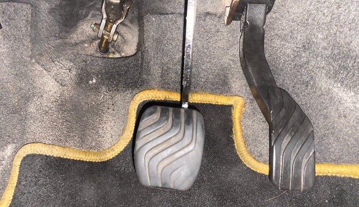 2016 Renault Kwid RXT 1.0 AMT, Petrol, Automatic, 86,293 km, Pedals