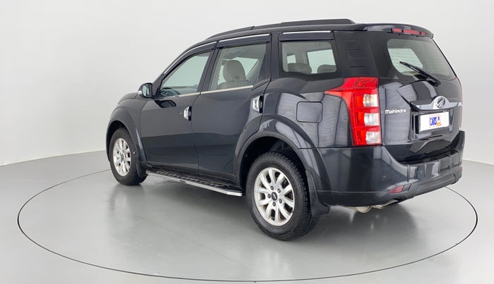 2017 Mahindra XUV500 W8 FWD, Diesel, Manual, 83,356 km, Left Back Diagonal