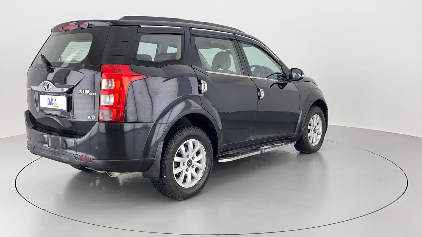 2017 Mahindra XUV500 W8 FWD, Diesel, Manual, 83,356 km, Right Back Diagonal
