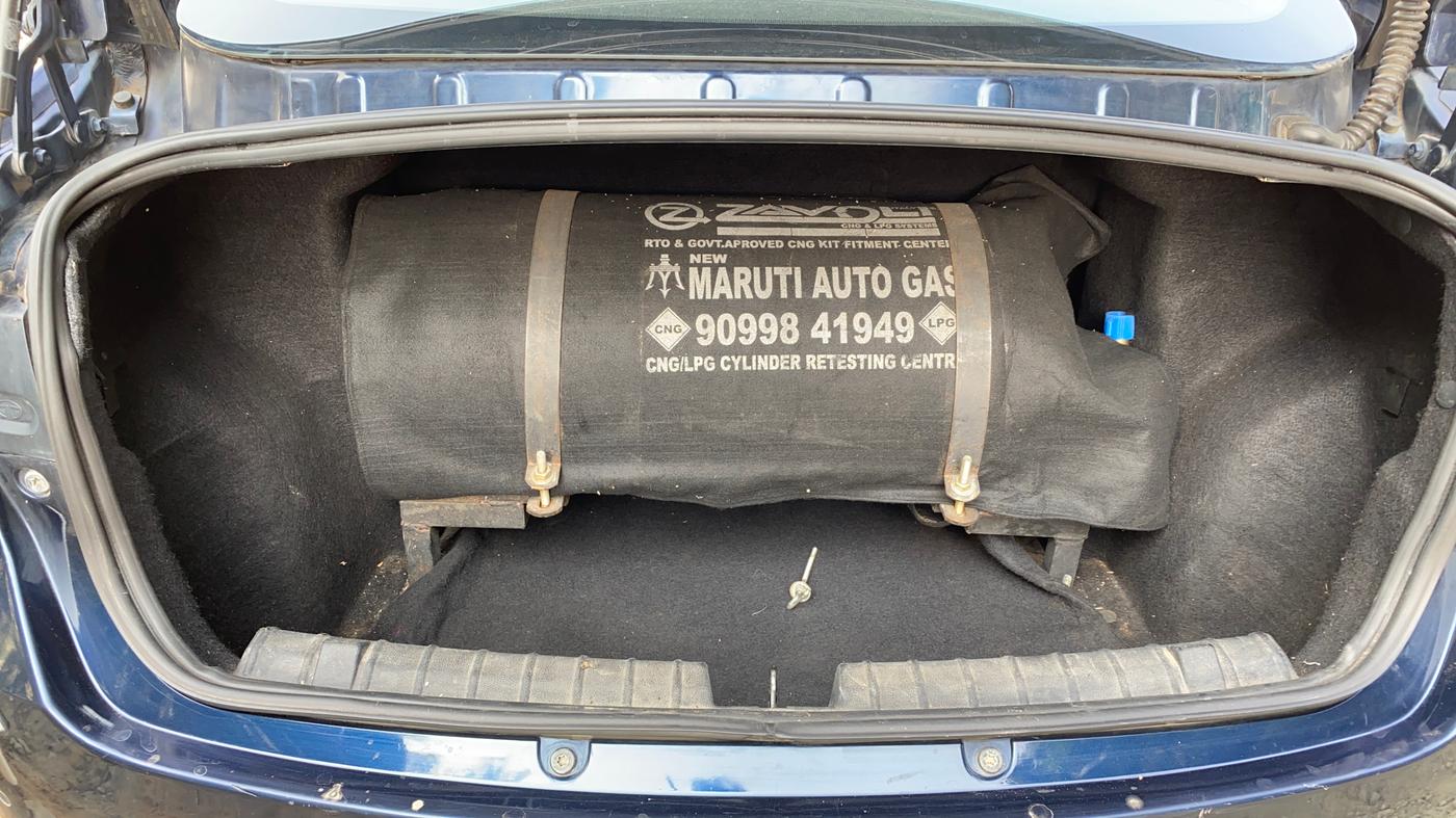 2019 Tata TIGOR XZ PLUS PETROL, CNG, Manual, 1,40,487 km, Boot Inside