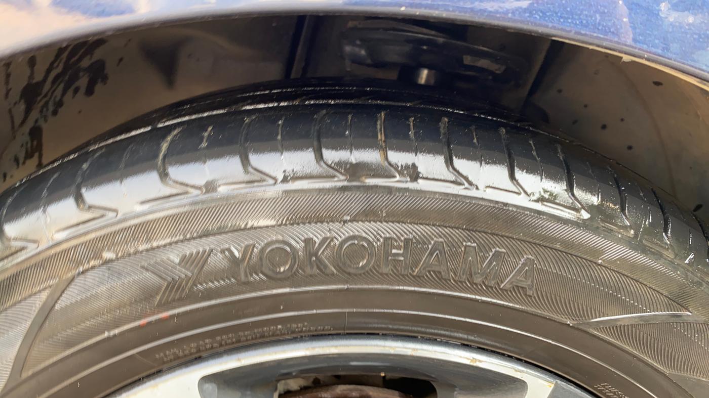 2019 Tata TIGOR XZ PLUS PETROL, CNG, Manual, 1,40,487 km, Left Front Tyre Tread