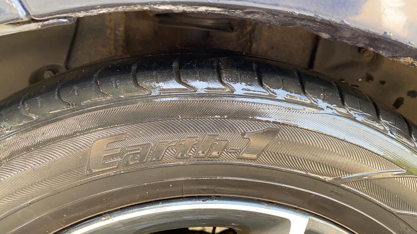 2019 Tata TIGOR XZ PLUS PETROL, CNG, Manual, 1,40,487 km, Right Rear Tyre Tread
