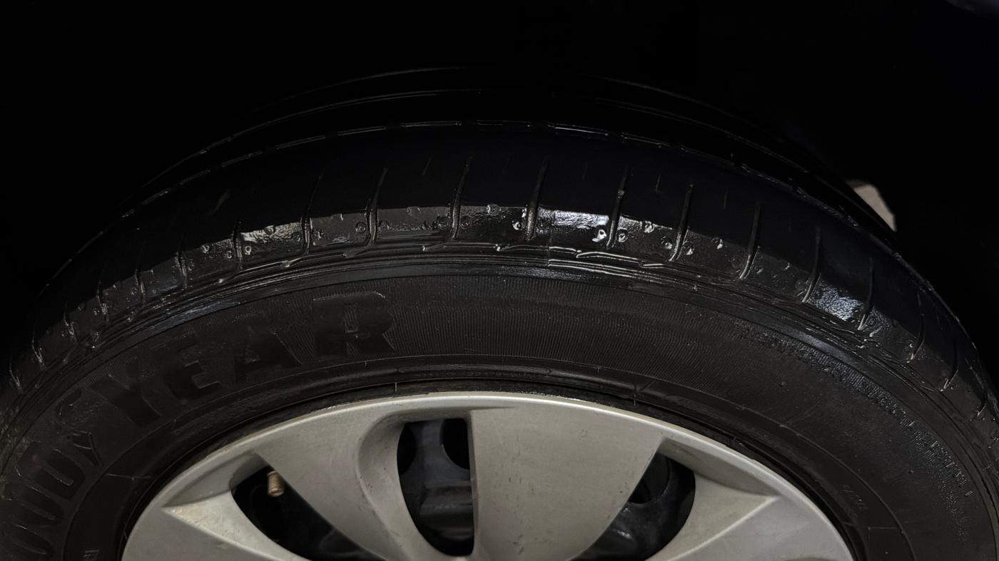 2016 Maruti Baleno DELTA PETROL 1.2, Petrol, Manual, 89,646 km, Left Rear Tyre Tread