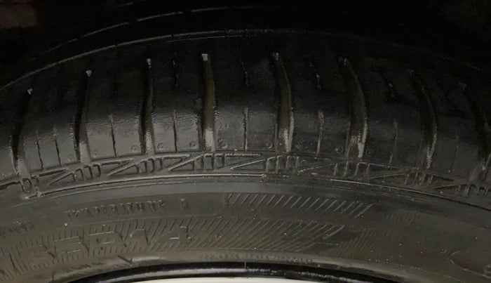 2017 Honda Amaze 1.2L I-VTEC S OPT, Petrol, Manual, 53,888 km, Left Rear Tyre Tread