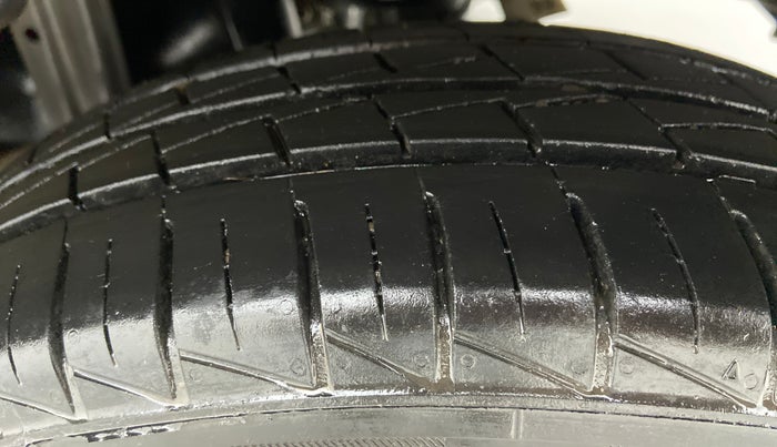 2020 Maruti Alto VXI PLUS, Petrol, Manual, 8,276 km, Left Rear Tyre Tread