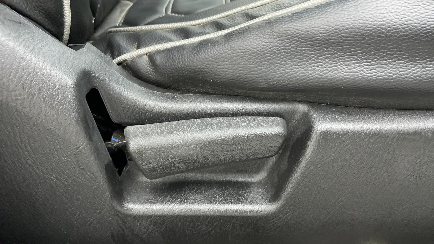 2020 Maruti Alto VXI PLUS, Petrol, Manual, 8,276 km, Driver Side Adjustment Panel