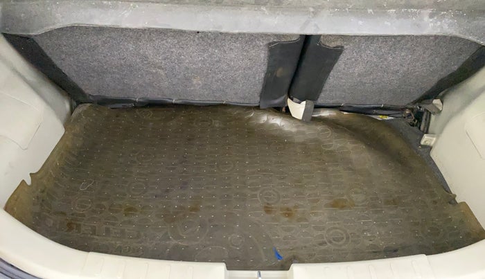 2016 Maruti Celerio ZXI AMT, Petrol, Automatic, 1,02,049 km, Boot Inside