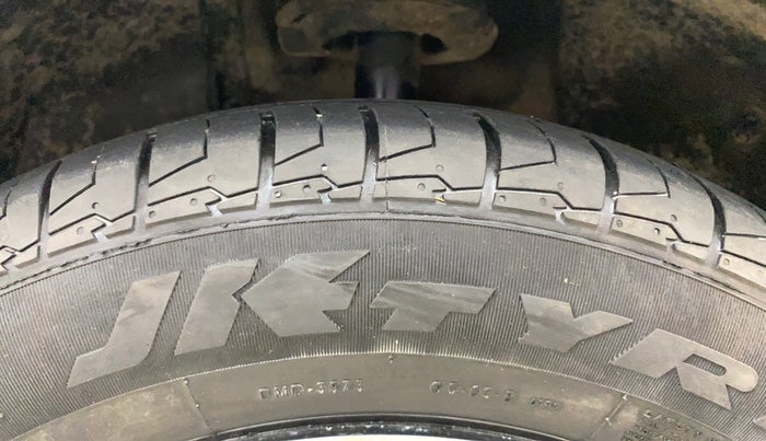 2018 Tata NEXON XZA PLUS DIESEL, Diesel, Automatic, 1,35,486 km, Left Front Tyre Tread