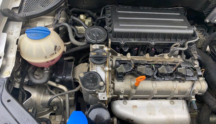 2013 Volkswagen Vento HIGHLINE PETROL AT, Petrol, Automatic, 94,141 km, Engine View - Right