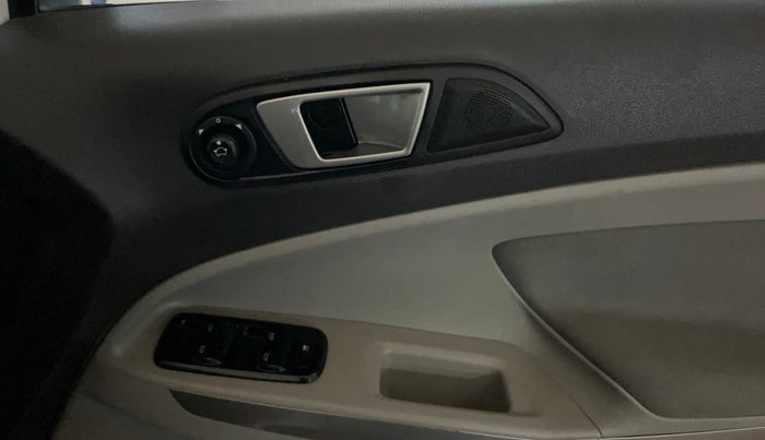 2015 Ford Ecosport TITANIUM 1.5L PETROL AT, Petrol, Automatic, 42,529 km, Driver Side Door Panels Control