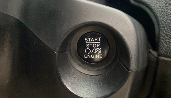 2018 Jeep Compass LONGITUDE (O) 2.0 DIESEL, Diesel, Manual, 1,45,715 km, Keyless Start/ Stop Button