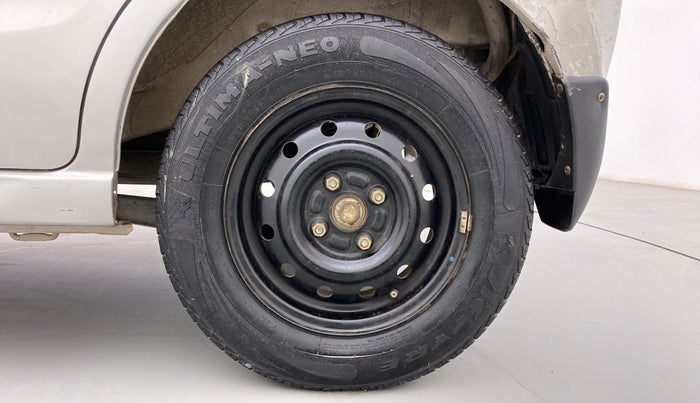 2010 Maruti A Star VXI, Petrol, Manual, 77,688 km, Left Rear Wheel