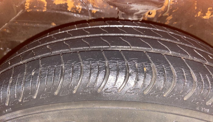 2019 Maruti S PRESSO VXI PLUS AMT, Petrol, Automatic, 42,450 km, Left Front Tyre Tread