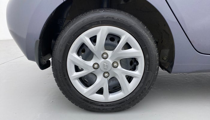 2017 Hyundai Grand i10 MAGNA 1.2 KAPPA VTVT, Petrol, Manual, 23,855 km, Right Rear Wheel
