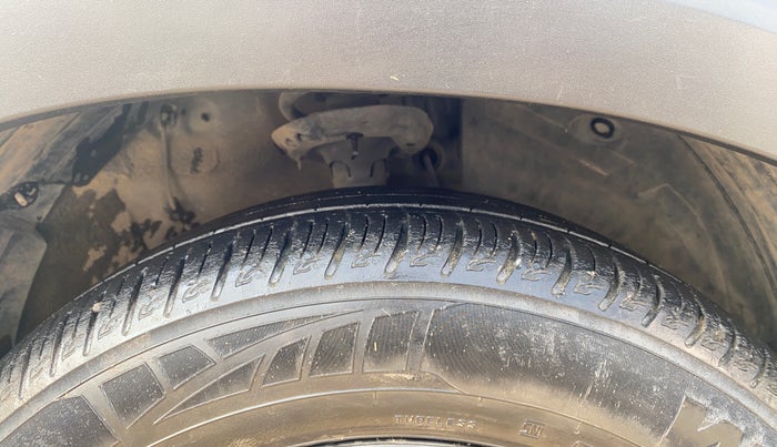 2021 KIA SONET GTX PLUS 1.0 IMT DUAL TONE, Petrol, Manual, 44,847 km, Right Front Tyre Tread