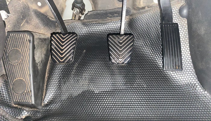 2013 Hyundai i20 MAGNA 1.4 CRDI, Diesel, Manual, 96,642 km, Pedals