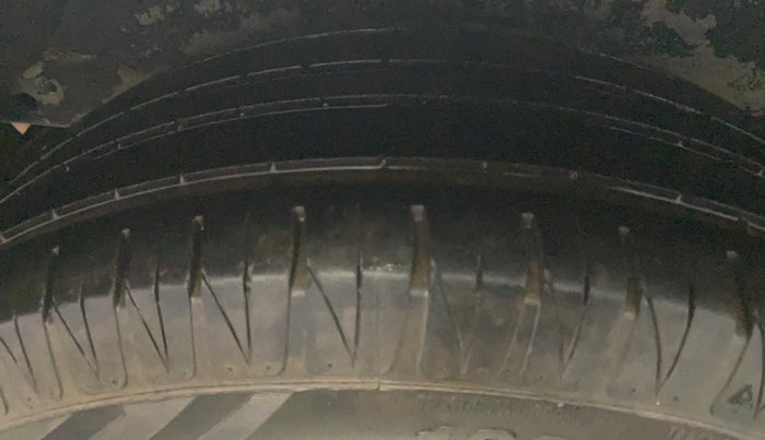 2013 Hyundai i20 MAGNA 1.4 CRDI, Diesel, Manual, 96,642 km, Right Rear Tyre Tread