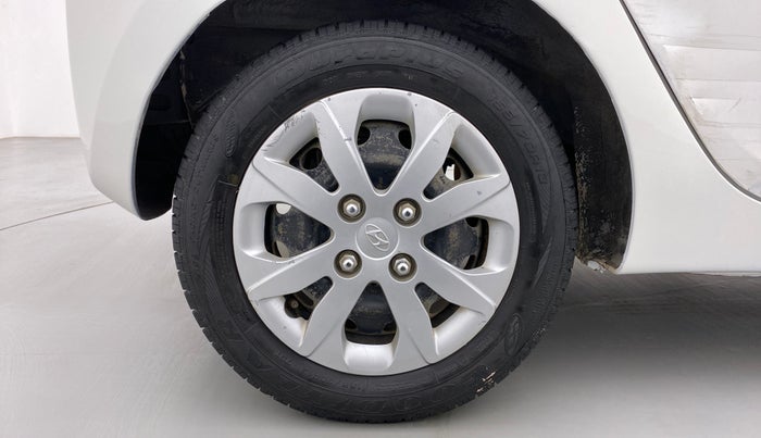 2018 Hyundai Eon MAGNA PLUS, Petrol, Manual, 36,667 km, Right Rear Wheel