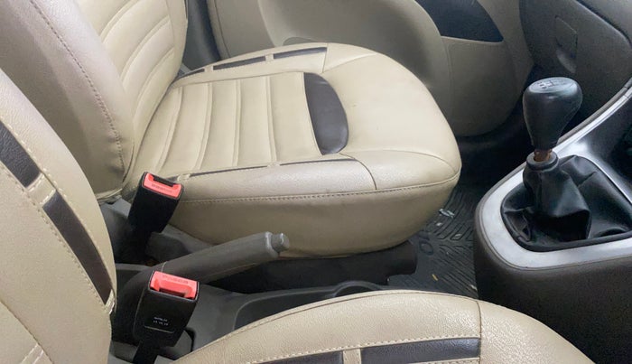 2014 Hyundai i10 MAGNA 1.2, Petrol, Manual, 59,961 km, Gear Lever