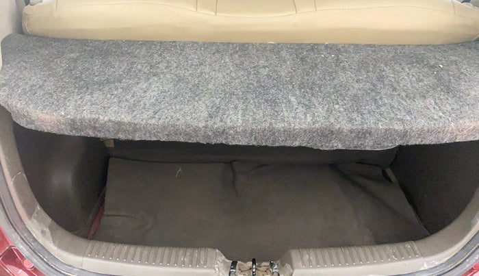 2014 Hyundai i10 MAGNA 1.2, Petrol, Manual, 59,961 km, Boot Inside