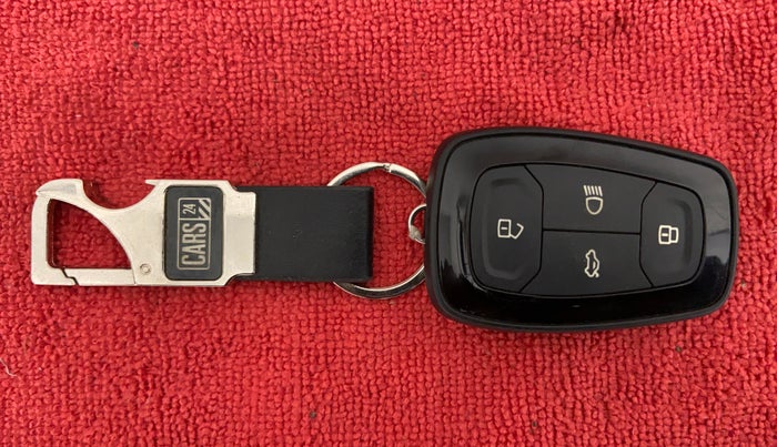 2020 Tata ALTROZ XZ 1.2, Petrol, Manual, 10,512 km, Key Close Up