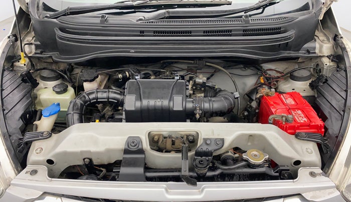 2018 Hyundai Eon MAGNA +, Petrol, Manual, 30,714 km, Engine View