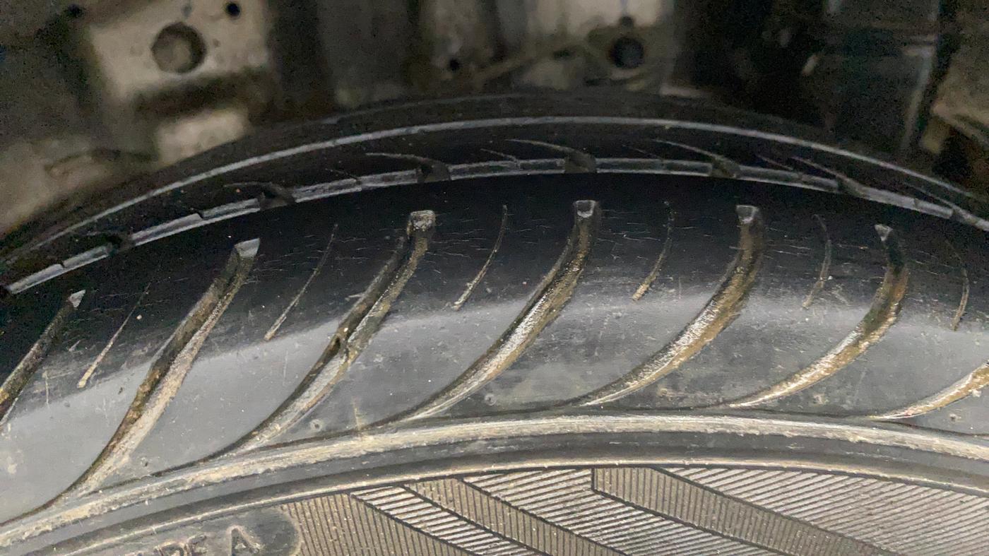2018 Hyundai Eon MAGNA +, Petrol, Manual, 30,714 km, Left Rear Tyre Tread