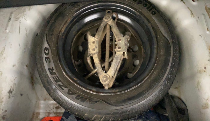 2018 Hyundai Eon MAGNA +, Petrol, Manual, 30,714 km, Spare Tyre