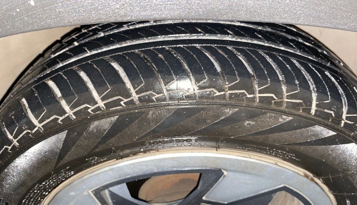 2023 Hyundai EXTER SX 1.2 MT, Petrol, Manual, 21,014 km, Right Front Tyre Tread