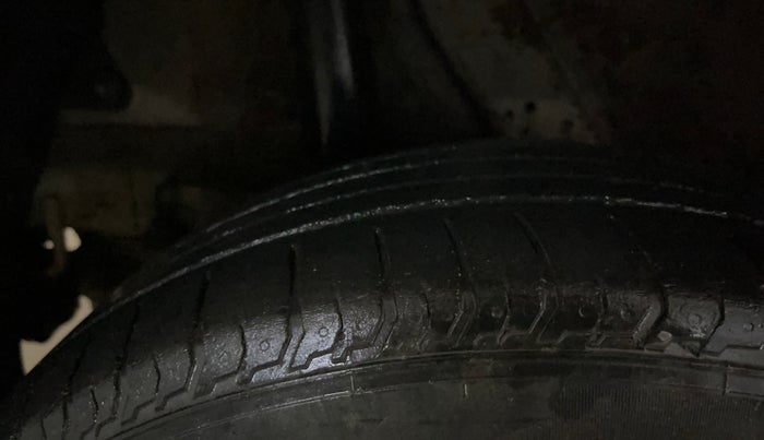 2021 Hyundai VENUE S 1.5 CRDI, Diesel, Manual, 78,924 km, Right Rear Tyre Tread