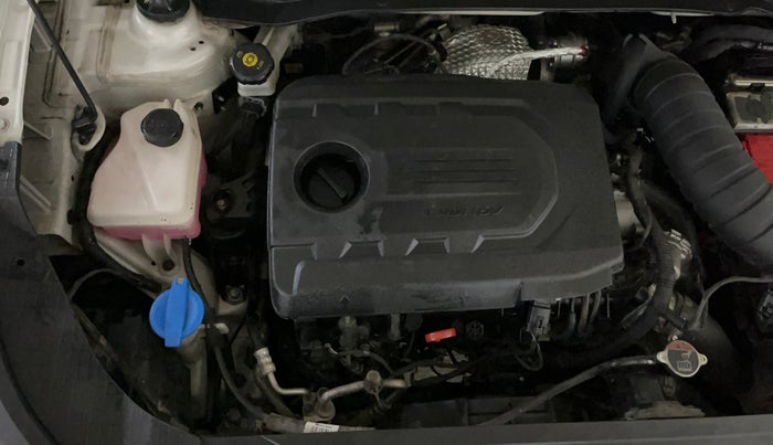 2021 Hyundai VENUE S 1.5 CRDI, Diesel, Manual, 78,924 km, Engine View - Right