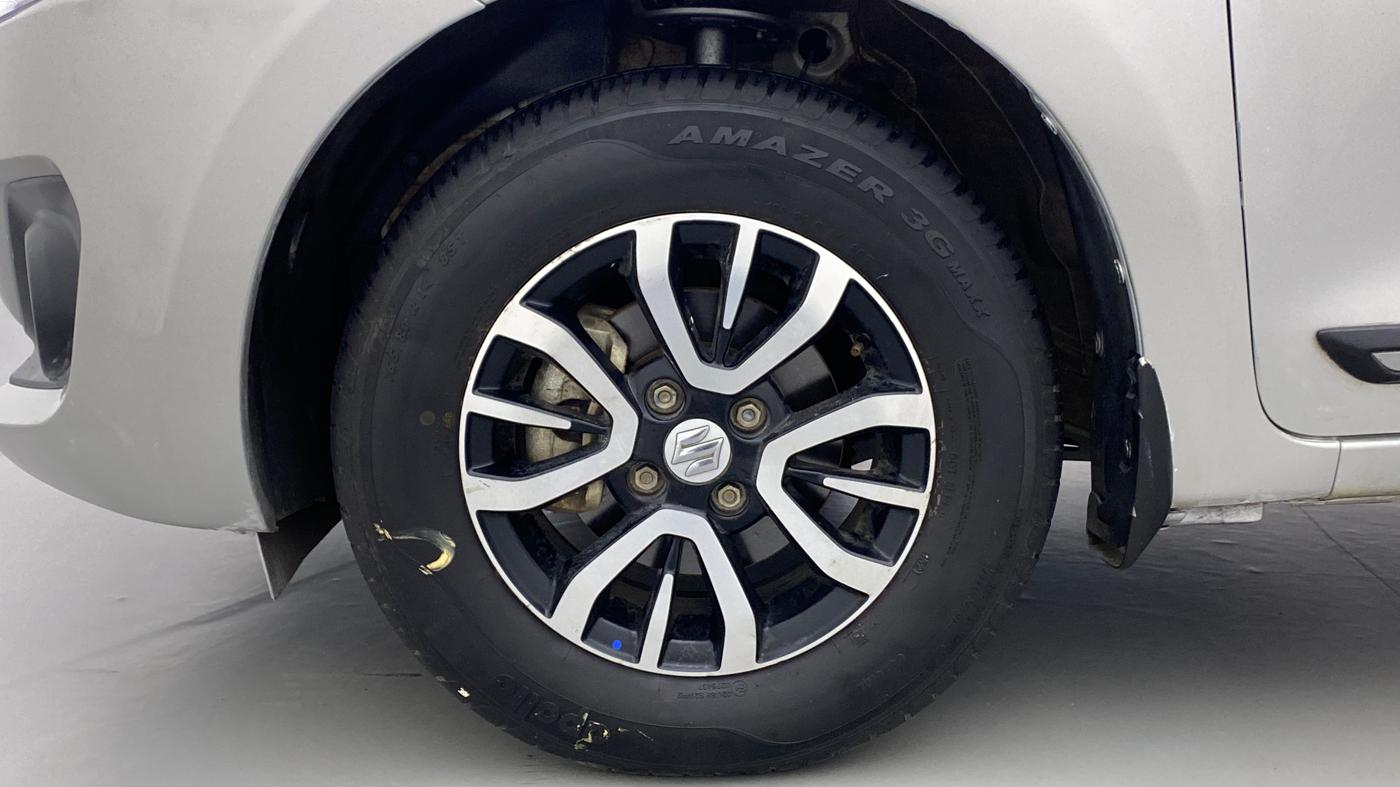 2021 Maruti Swift VXI D, Petrol, Manual, 13,705 km, Left Front Wheel