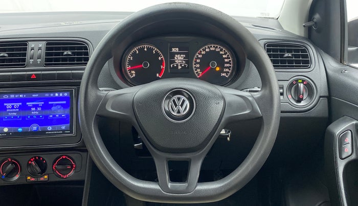 2019 Volkswagen Ameo TRENDLINE 1.0L, Petrol, Manual, 45,441 km, Steering Wheel Close Up