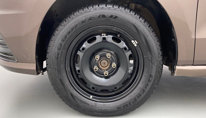 2019 Volkswagen Ameo TRENDLINE 1.0L, Petrol, Manual, 45,441 km, Left Front Wheel