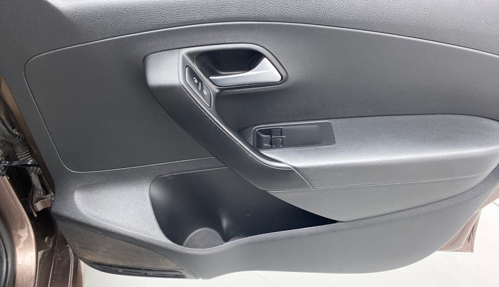 2019 Volkswagen Ameo TRENDLINE 1.0L, Petrol, Manual, 45,441 km, Driver Side Door Panels Control