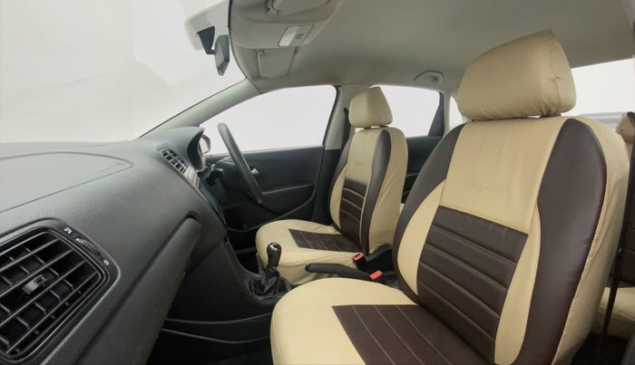 2019 Volkswagen Ameo TRENDLINE 1.0L, Petrol, Manual, 45,441 km, Right Side Front Door Cabin
