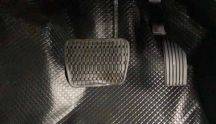 2024 Tata NEXON CREATIVE+ DCA 1.2 PETROL, Petrol, Automatic, 26,511 km, Pedals