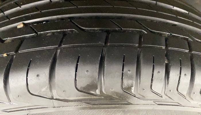 2024 Tata NEXON CREATIVE+ DCA 1.2 PETROL, Petrol, Automatic, 26,511 km, Right Rear Tyre Tread