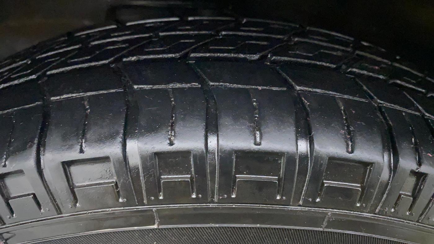 2021 Maruti Eeco 7 STR, Petrol, Manual, 12,174 km, Left Front Tyre Tread