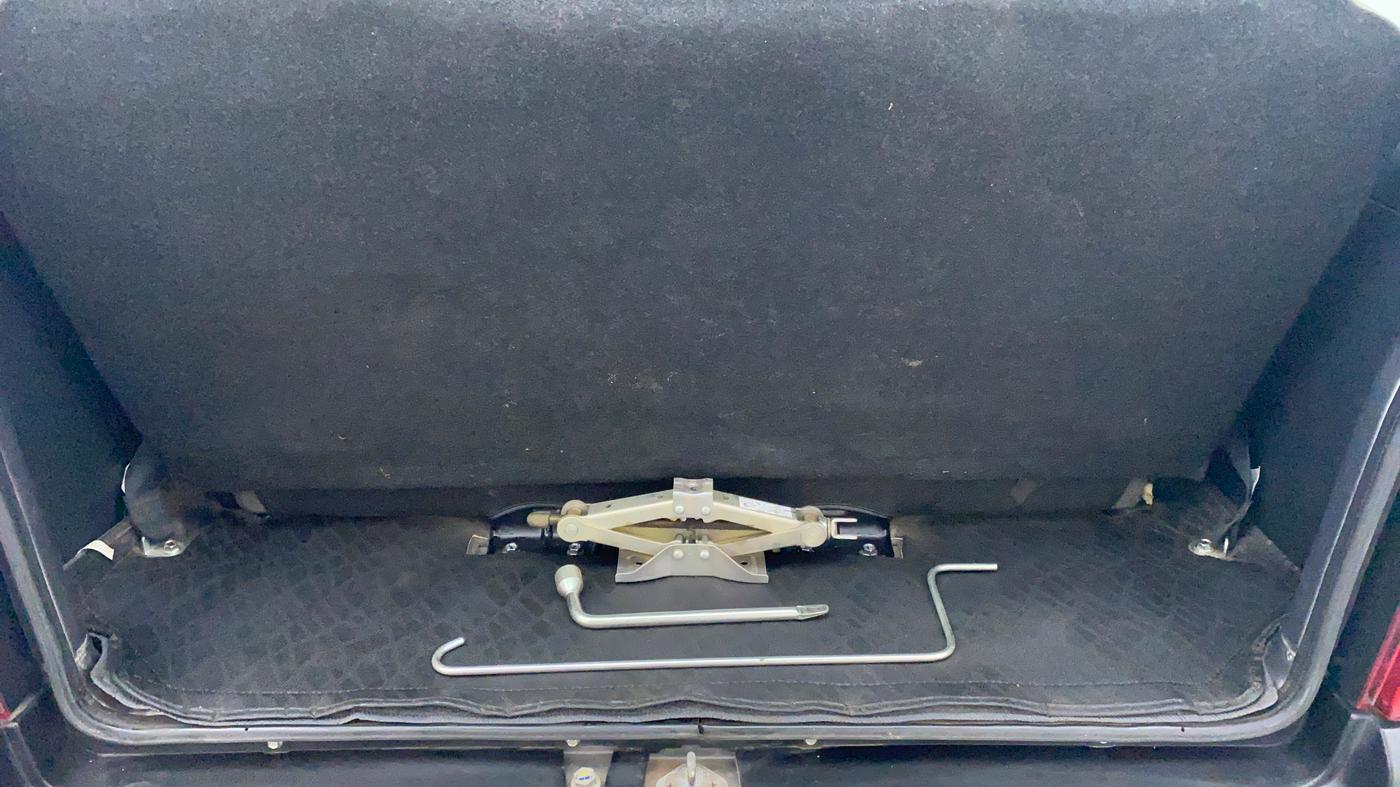 2021 Maruti Eeco 7 STR, Petrol, Manual, 12,174 km, Boot Inside