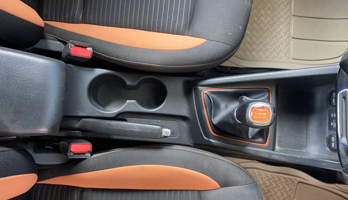 2016 Hyundai i20 Active 1.2 SX, Petrol, Manual, 69,106 km, Gear Lever