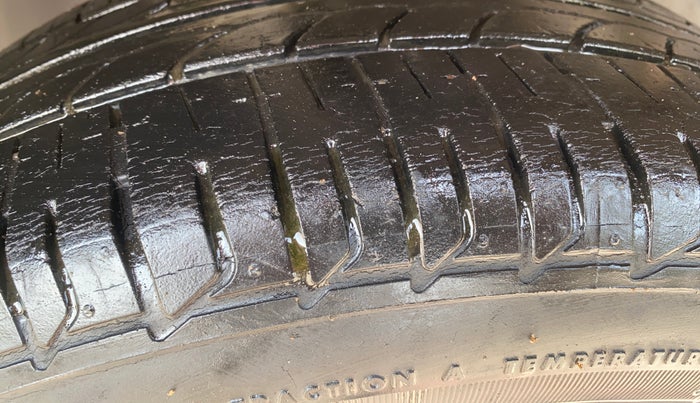 2016 Hyundai i20 Active 1.2 SX, Petrol, Manual, 69,106 km, Left Front Tyre Tread