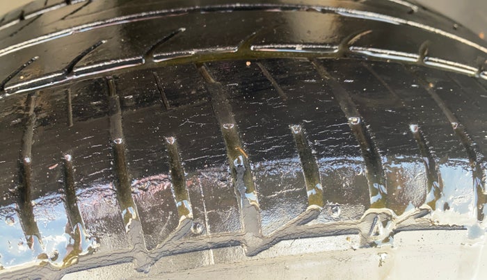 2016 Hyundai i20 Active 1.2 SX, Petrol, Manual, 69,106 km, Right Front Tyre Tread