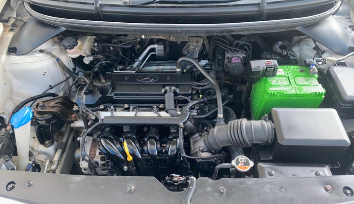 2016 Hyundai i20 Active 1.2 SX, Petrol, Manual, 69,106 km, Engine View