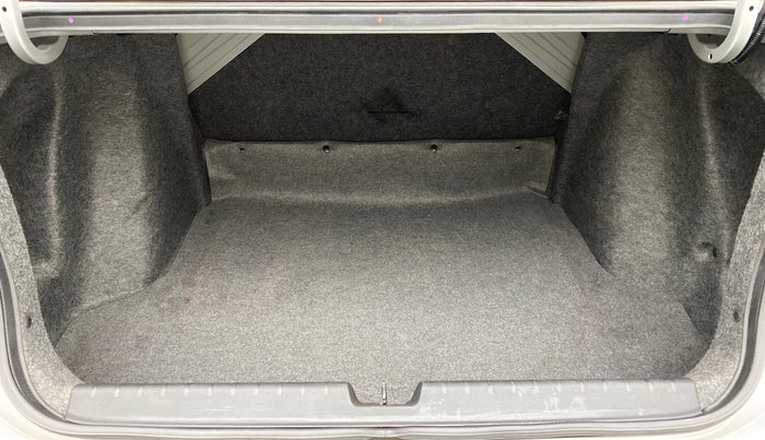 2017 Honda City V MT PETROL, Petrol, Manual, 51,949 km, Boot Inside