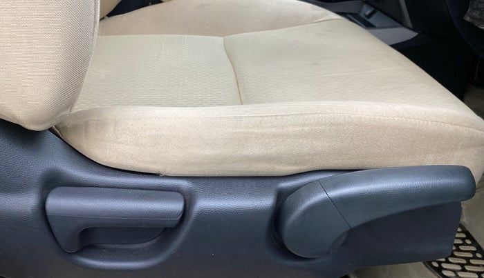 2017 Honda City V MT PETROL, Petrol, Manual, 51,949 km, Driver Side Adjustment Panel