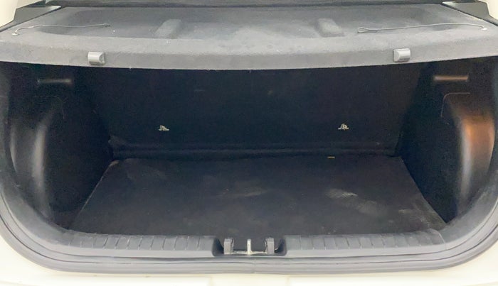 2021 Hyundai VENUE SX 1.0 TURBO IMT, Petrol, Manual, 43,632 km, Boot Inside