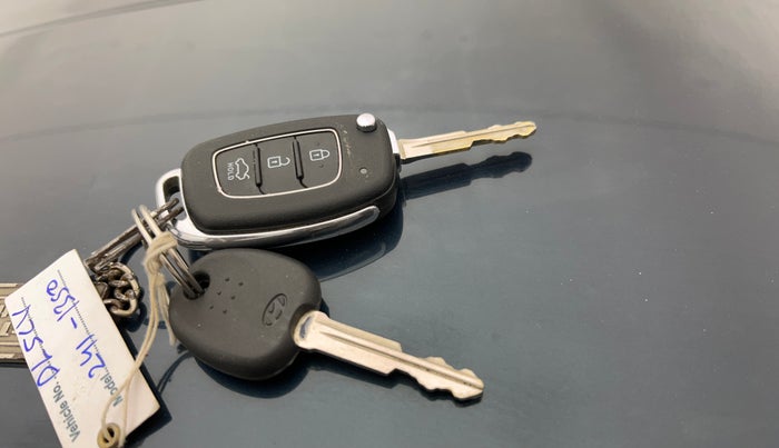 2023 Hyundai GRAND I10 NIOS SPORTZ 1.2 KAPPA VTVT, Petrol, Manual, 35,566 km, Key Close Up