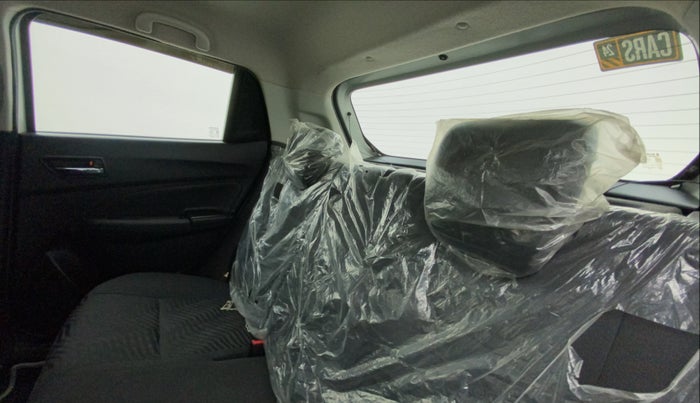 2019 Maruti Swift ZDI PLUS, Diesel, Manual, 73,137 km, Right Side Rear Door Cabin