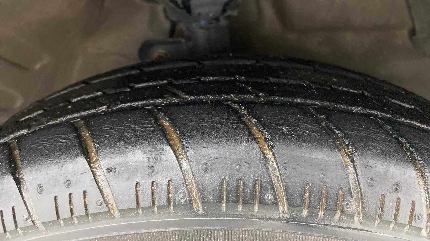 2018 Maruti Celerio ZXI AMT (O), Petrol, Automatic, 38,688 km, Right Front Tyre Tread